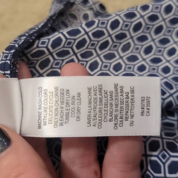 3/$25 Laundry by Shelli Segal Blouse Size Large - Picture 10 of 11